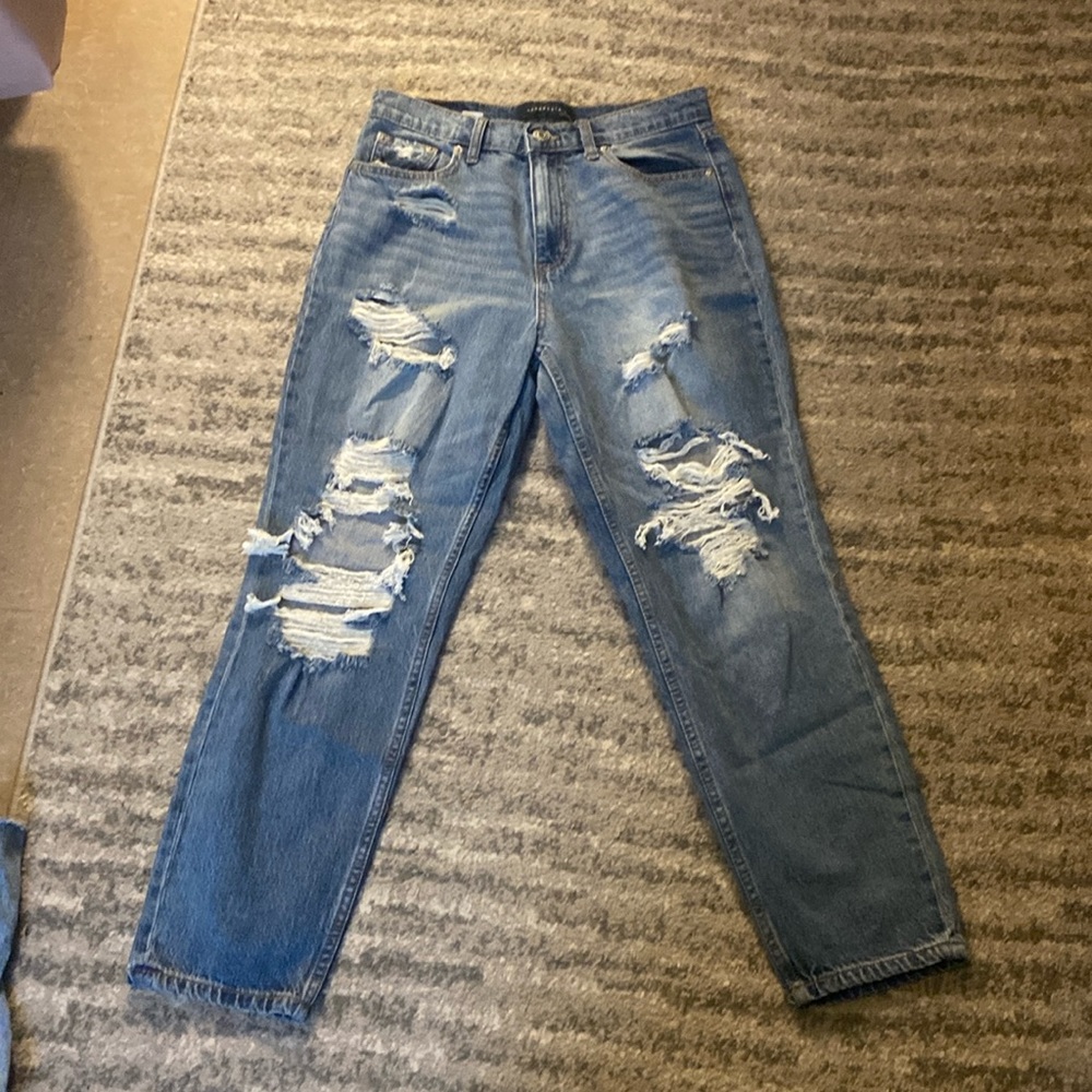 Aeropostale medium wash mom jeans, size 8